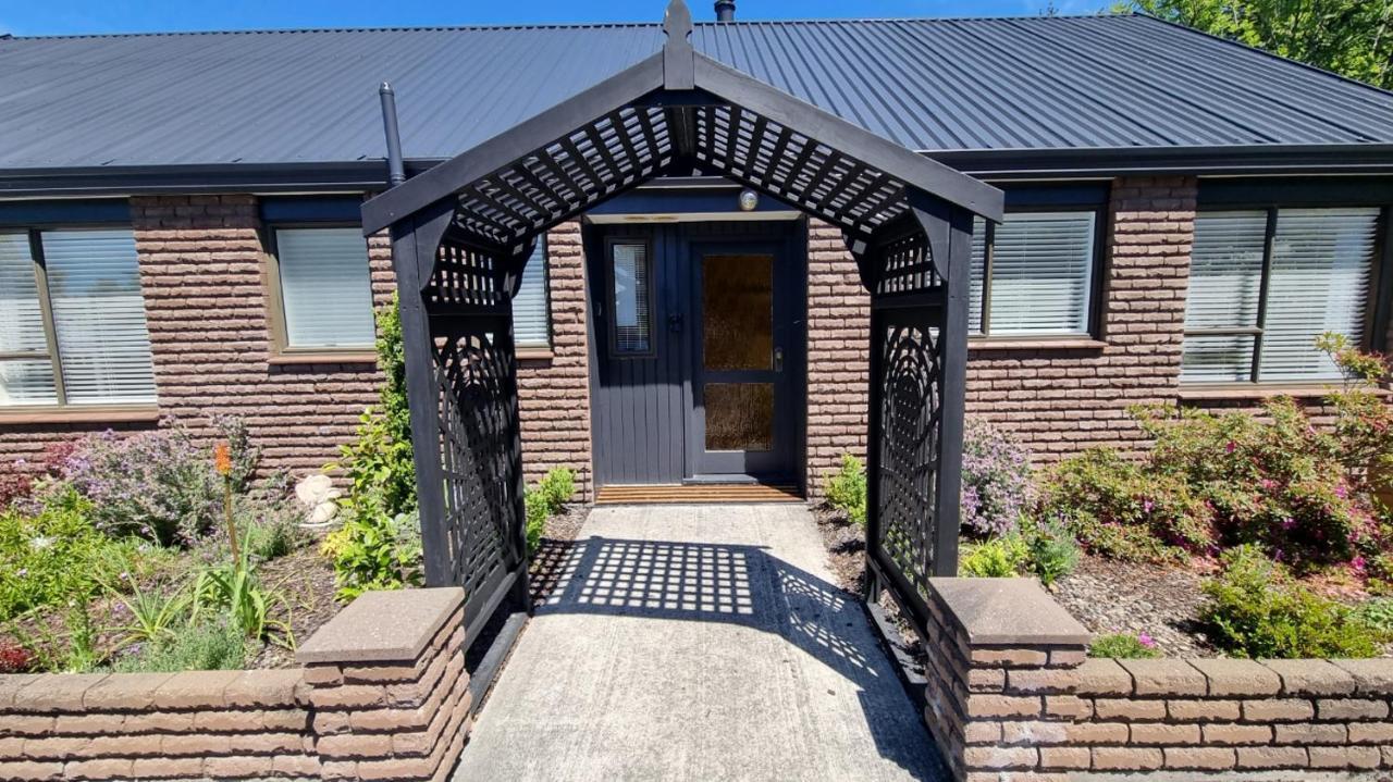 27 Alpine Avenue Villa Hanmer Springs Exterior photo